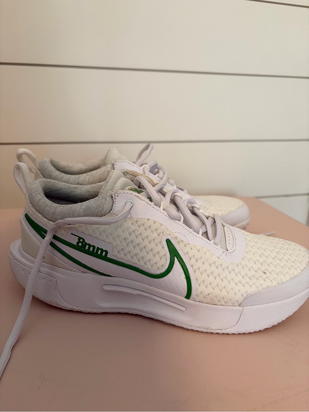 Nike White and Green Tennis Shoes